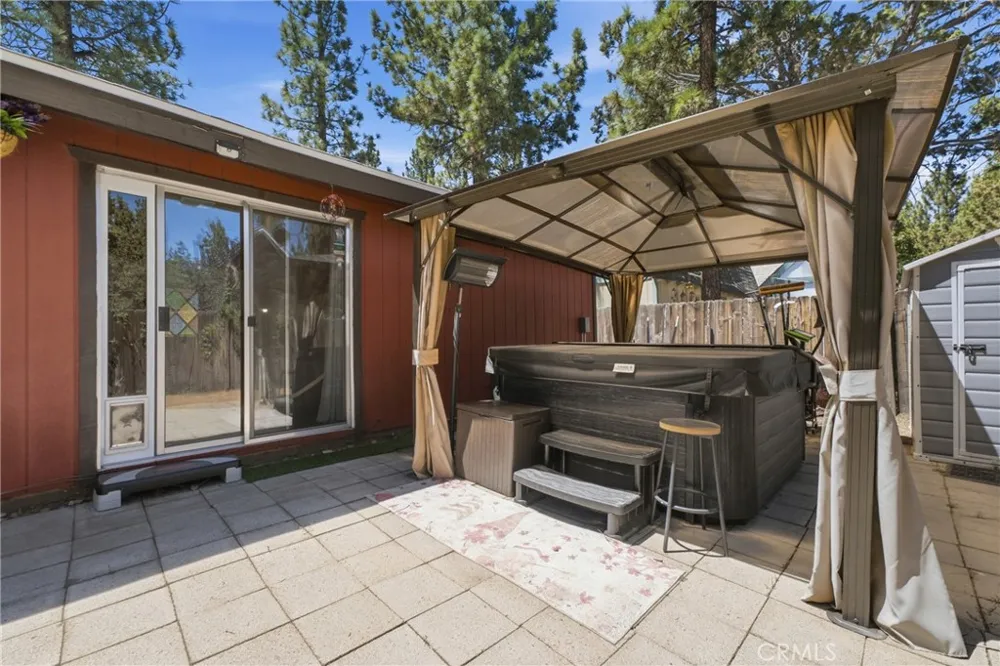 2099 4th Lane Big Bear City, CA 92314
