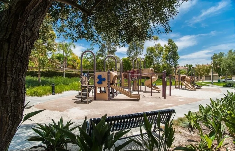 14 Buellton Irvine, CA 92602