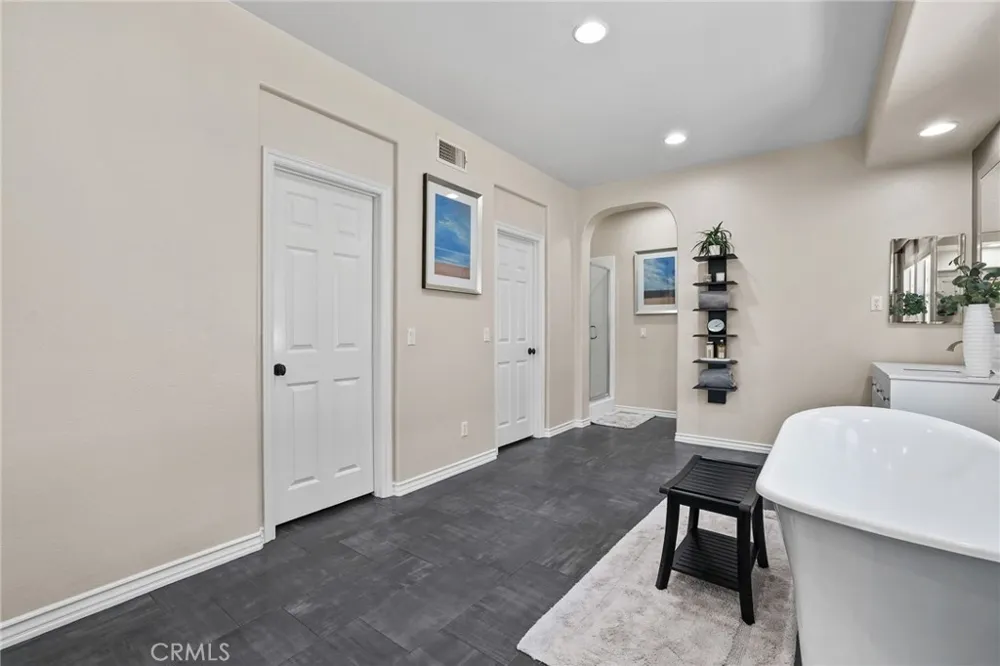 14 Buellton Irvine, CA 92602