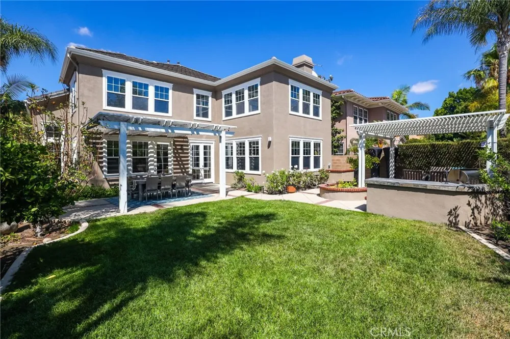 14 Buellton Irvine, CA 92602