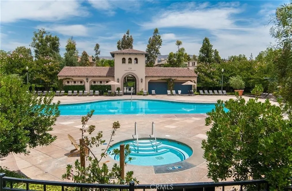 14 Buellton Irvine, CA 92602