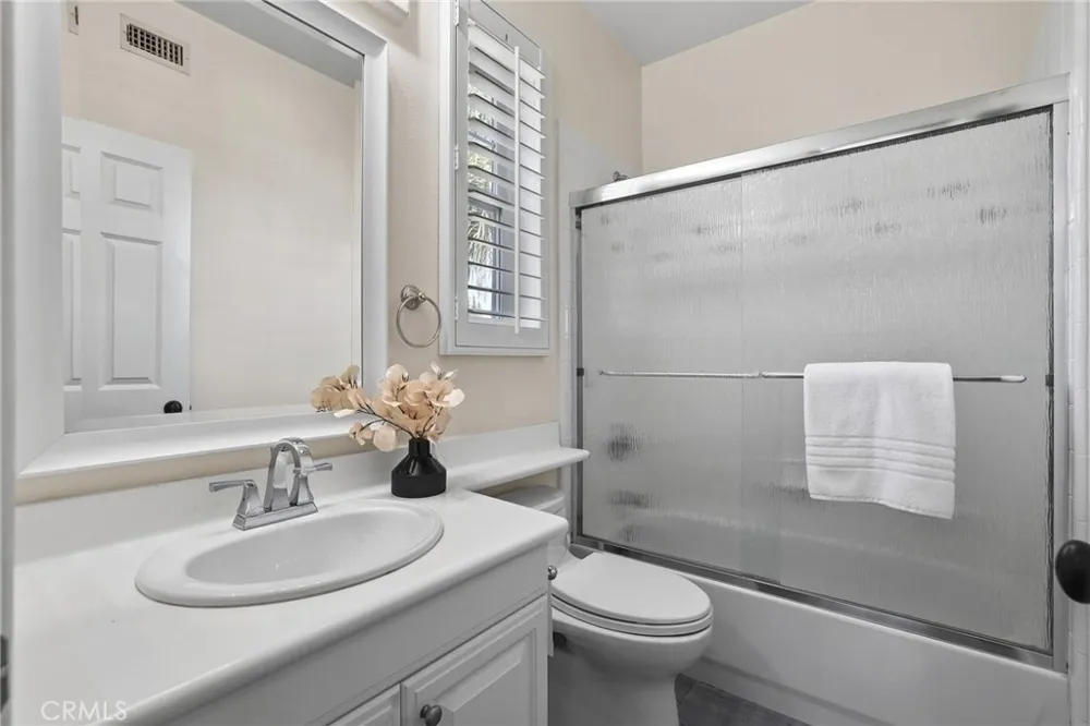 14 Buellton Irvine, CA 92602
