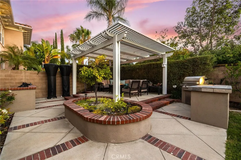 14 Buellton Irvine, CA 92602