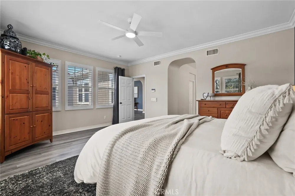 14 Buellton Irvine, CA 92602