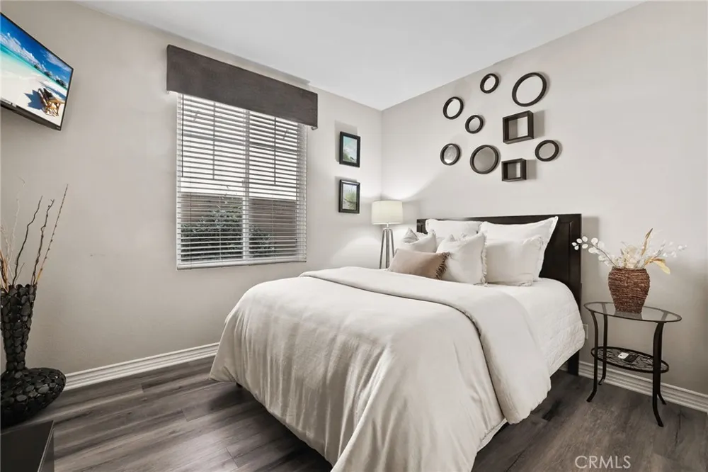 14 Buellton Irvine, CA 92602