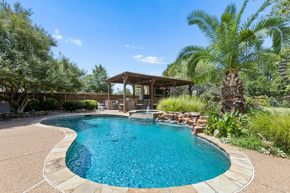 2004 Hayley Drive Keller, TX 76248