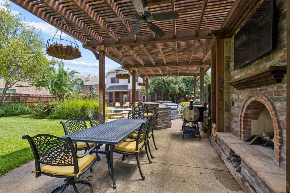 2004 Hayley Drive Keller, TX 76248
