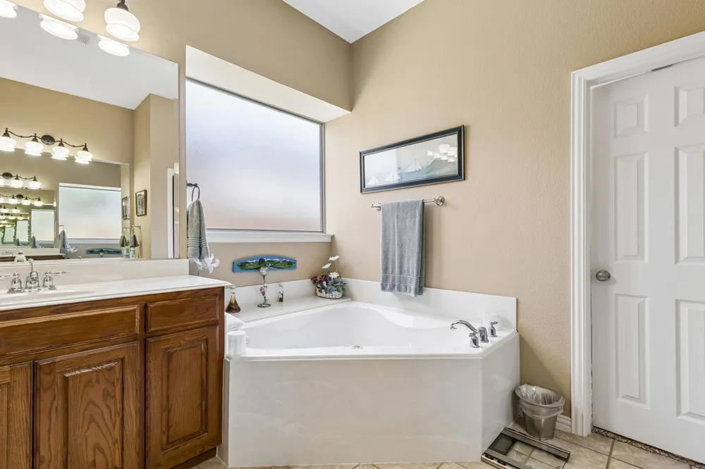 2004 Hayley Drive Keller, TX 76248