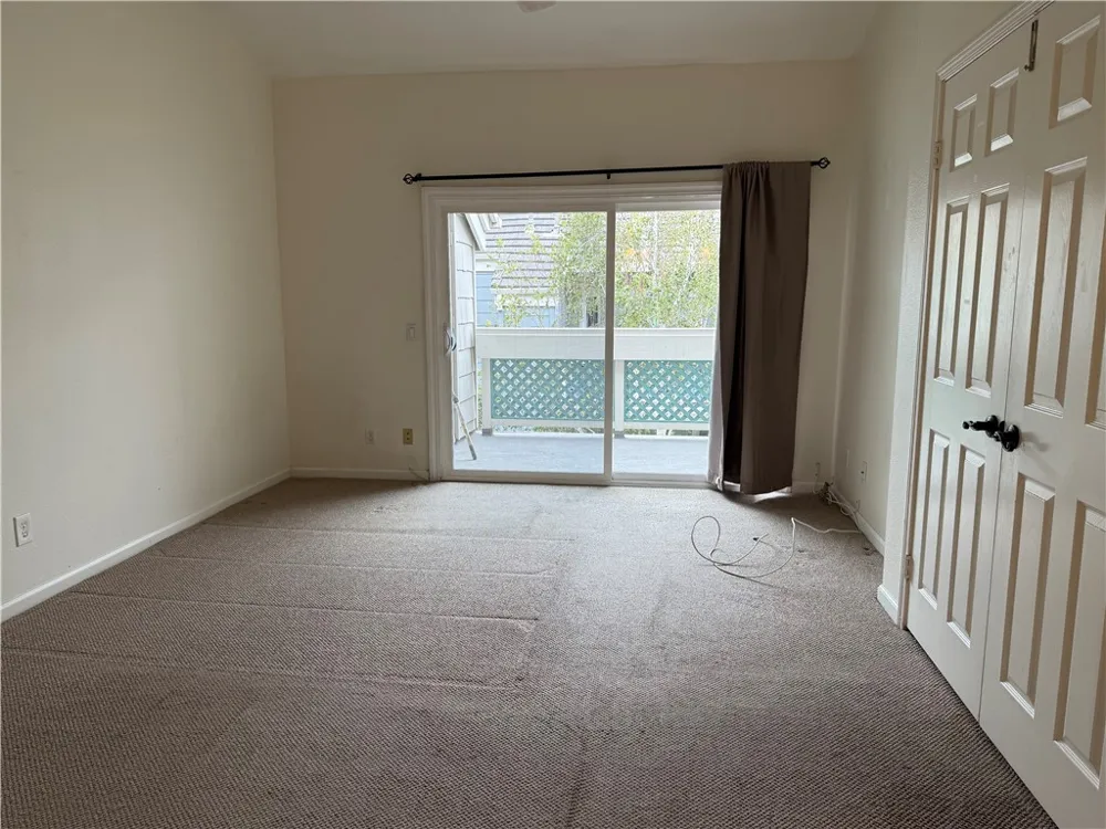 7532 Seaspring #201 Huntington Beach, CA 92648