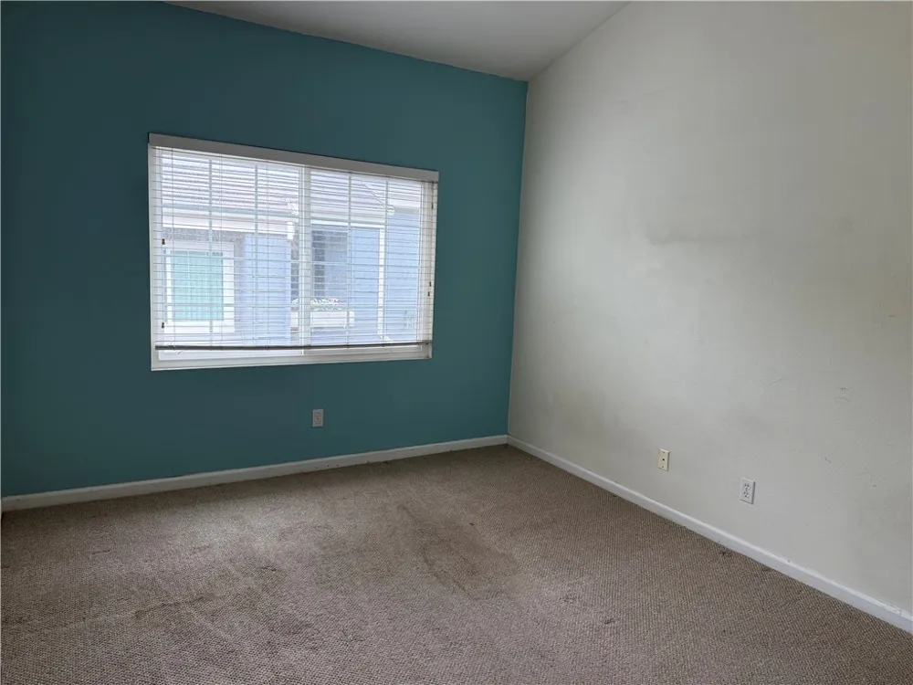 7532 Seaspring #201 Huntington Beach, CA 92648