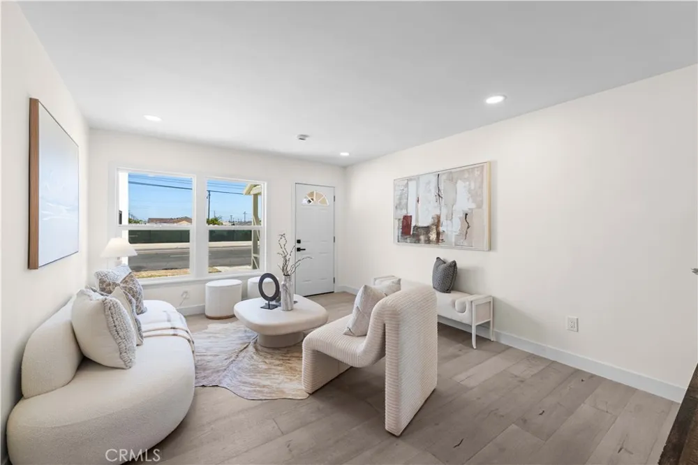 2302 Marine Gardena, CA 90249