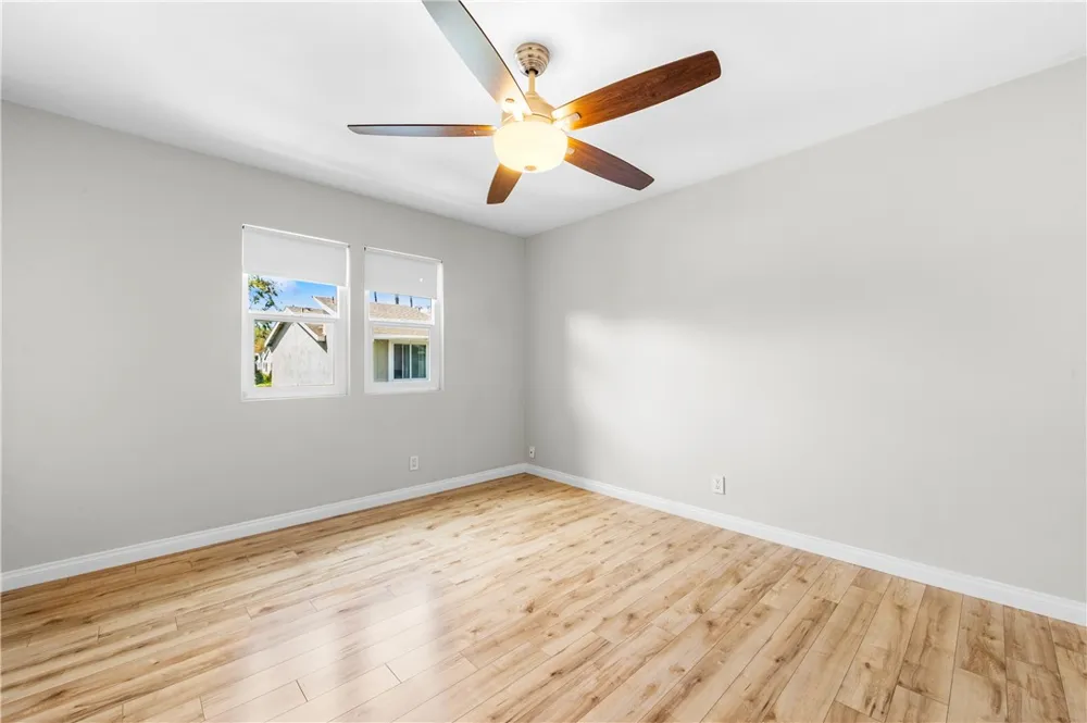 345 University #F6 Costa Mesa, CA 92627