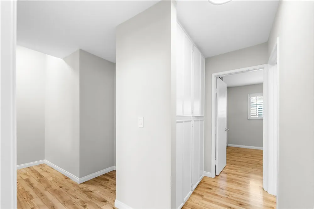 345 University #F6 Costa Mesa, CA 92627