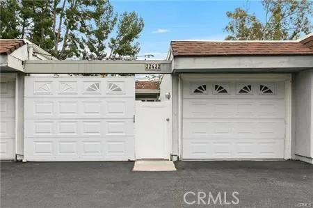 22422 Caminito Tecate #307 Laguna Hills, CA 92653
