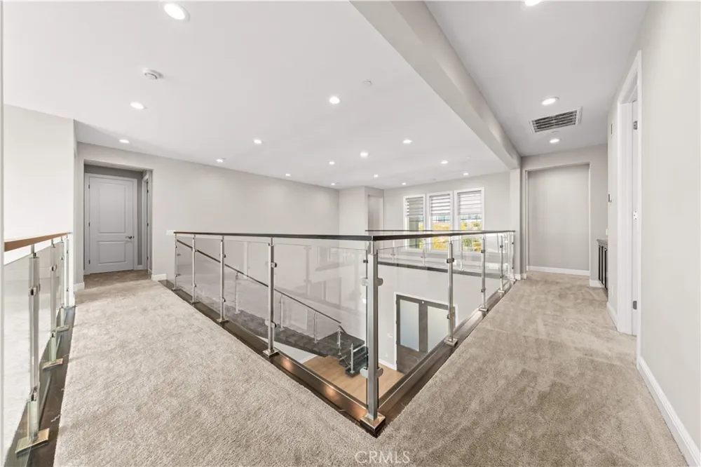 20144 W Marlow Way Porter Ranch, CA 91326