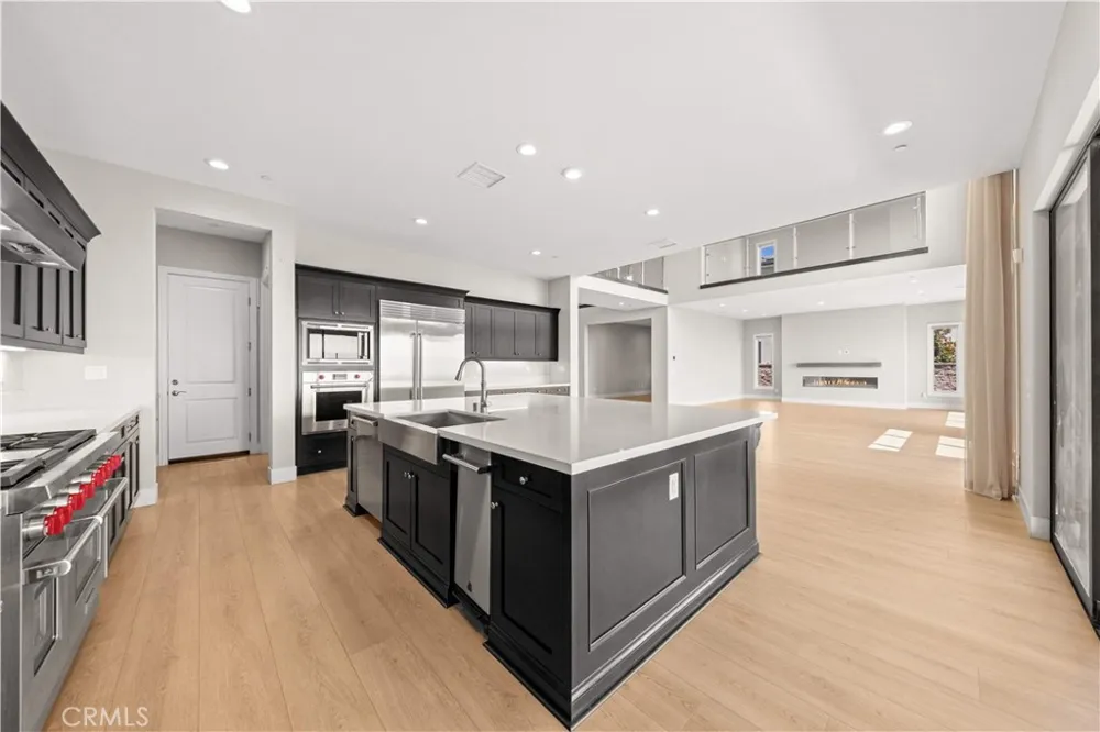 20144 W Marlow Way Porter Ranch, CA 91326