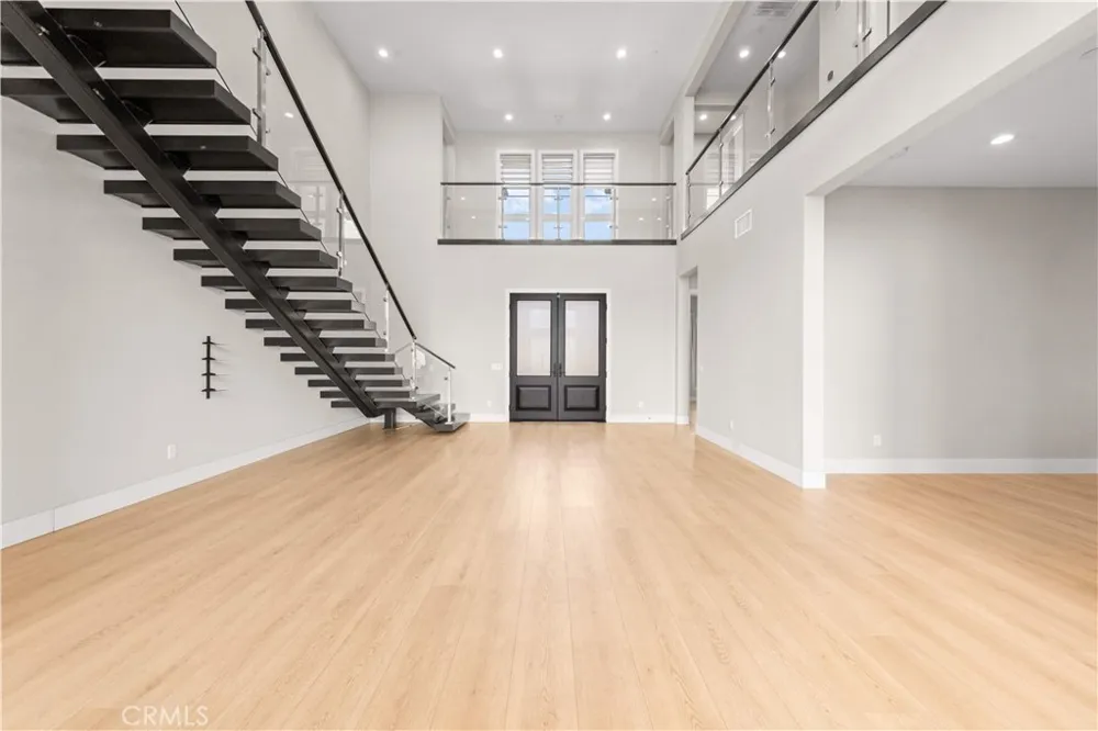 20144 W Marlow Way Porter Ranch, CA 91326