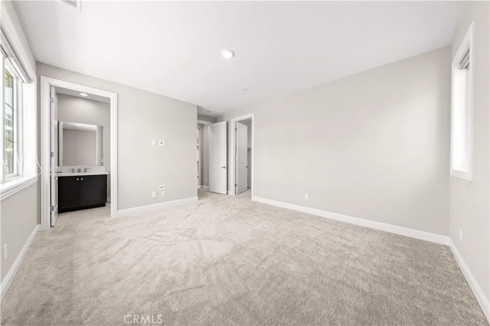 20144 W Marlow Way Porter Ranch, CA 91326