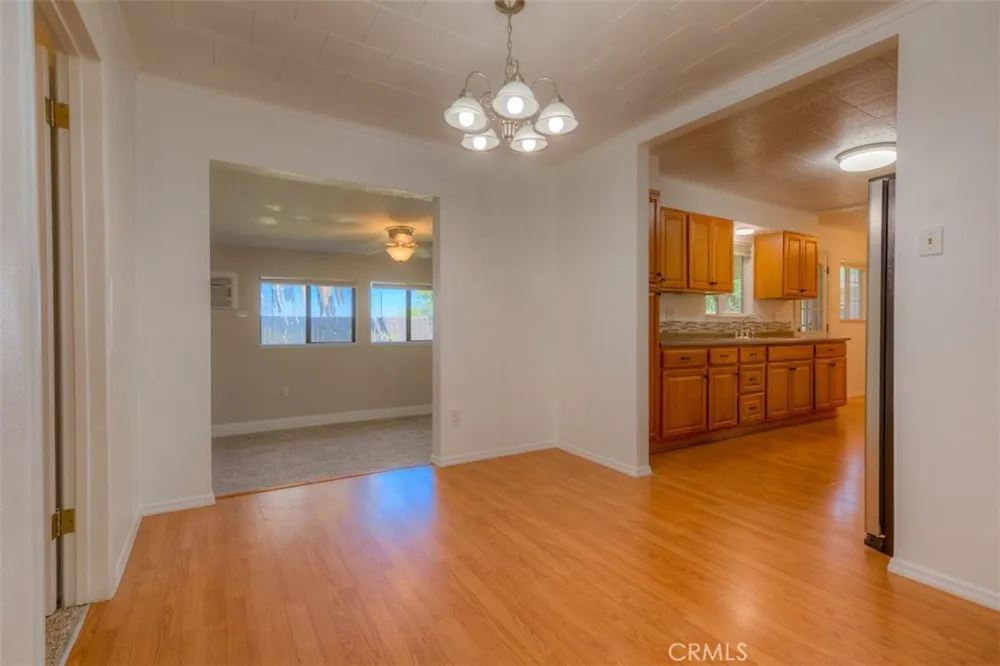 48 Hoover Oroville, CA 95966