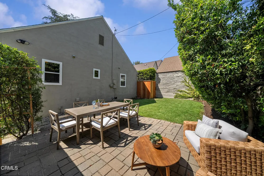 2370 Catherine Road Altadena, CA 91001