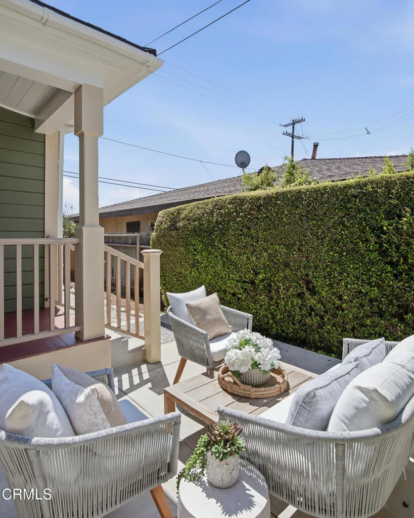 703 S Primrose Avenue Monrovia, CA 91016