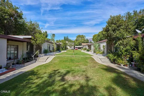 485 E Washington Boulevard #3