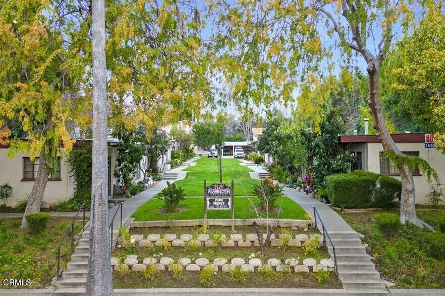 485 E Washington Boulevard #3 Pasadena, CA 91104