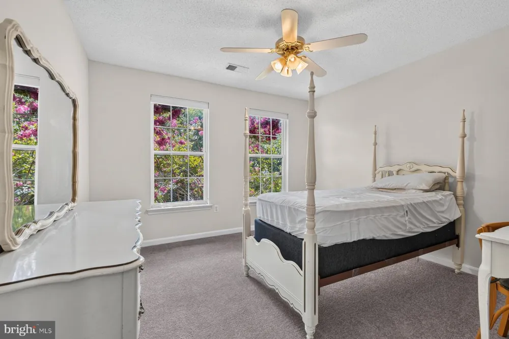 1054 NORFOLK DRIVE La Plata, MD 20646