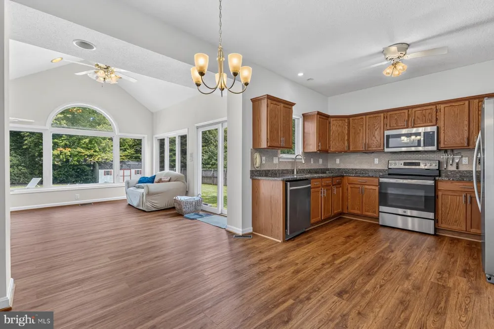1054 NORFOLK DRIVE La Plata, MD 20646