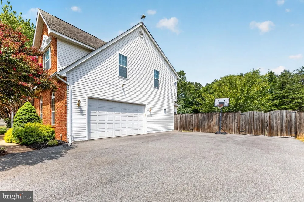 1054 NORFOLK DRIVE La Plata, MD 20646