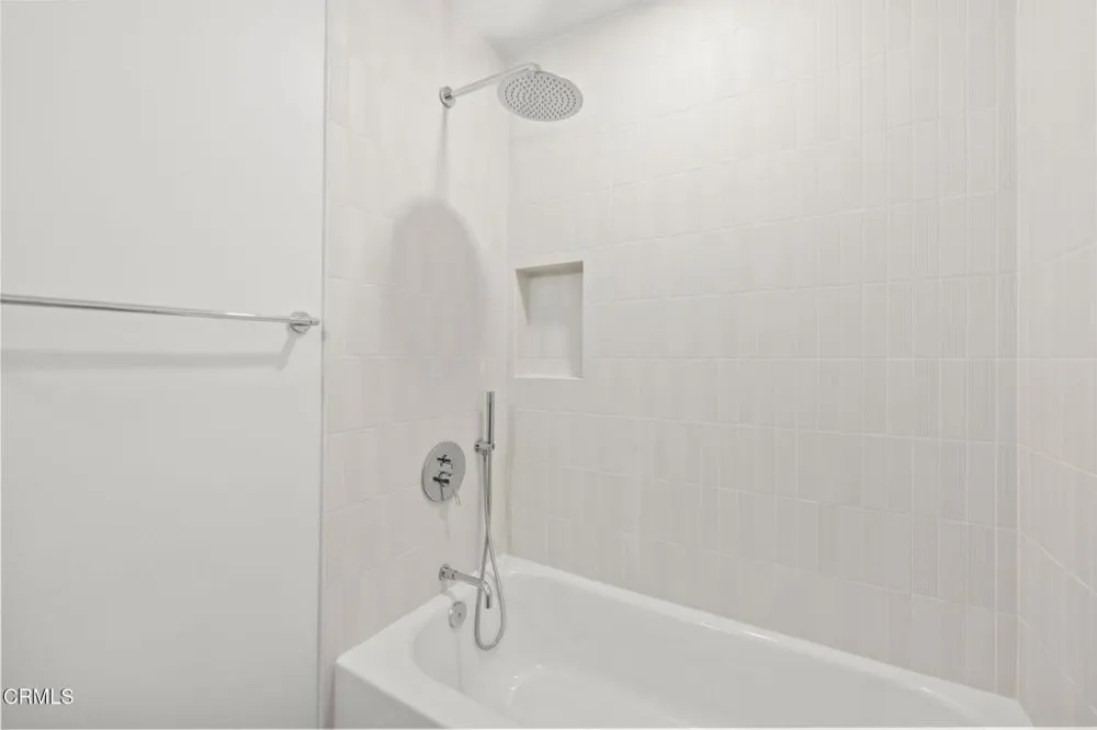 14 Montanas Sud #63 Irvine, CA 92612