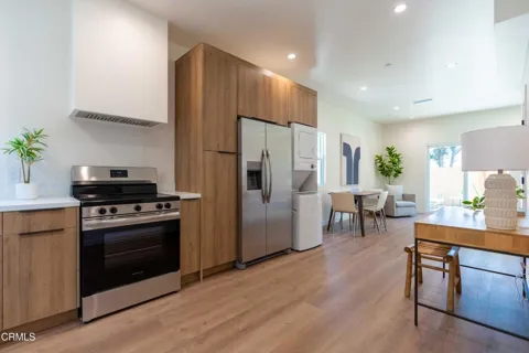 2222 Dorris Place