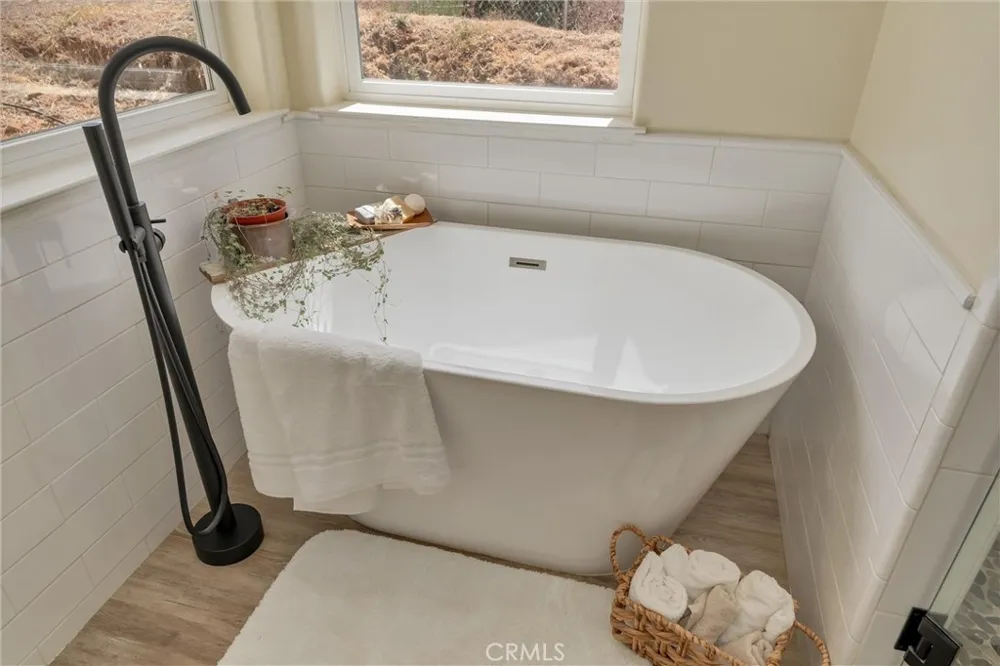 1610 Louie Lane Paradise, CA 95969