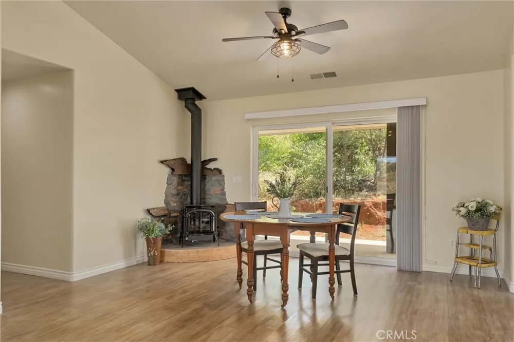 1610 Louie Lane Paradise, CA 95969