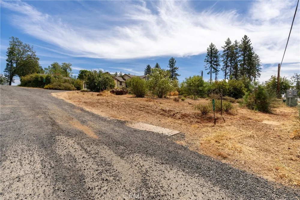 1610 Louie Lane Paradise, CA 95969