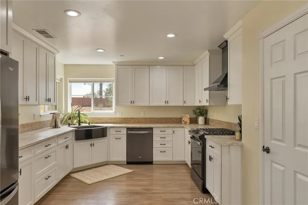 1610 Louie Lane Paradise, CA 95969