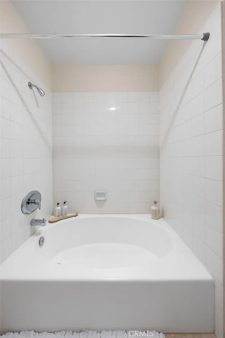 1518 Creekside Court #A Pasadena, CA 91107