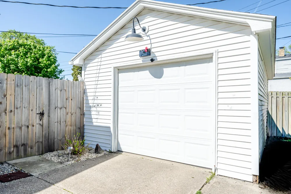2716 Thayer Drive St. Joseph, MI 49085