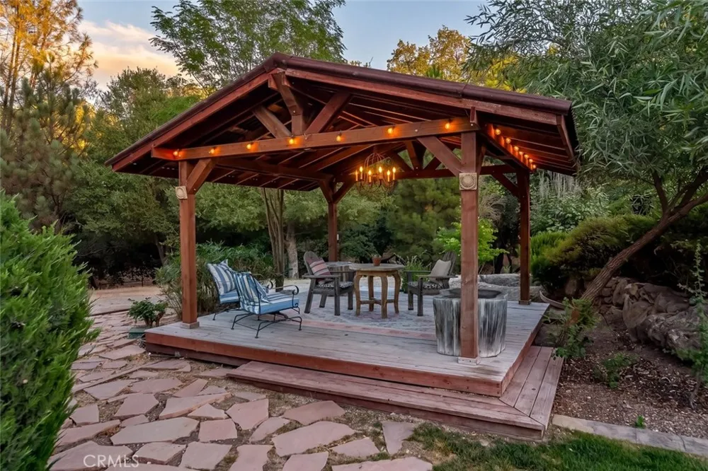 1457 Brambles Court Templeton, CA 93465