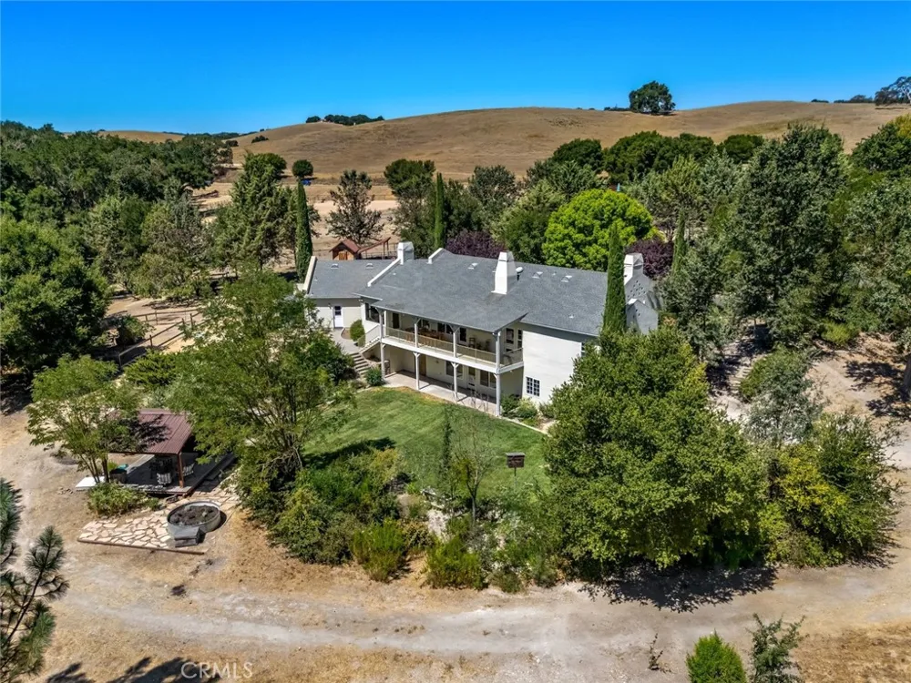 1457 Brambles Court Templeton, CA 93465