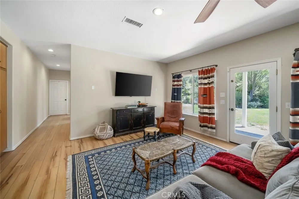 1457 Brambles Court Templeton, CA 93465