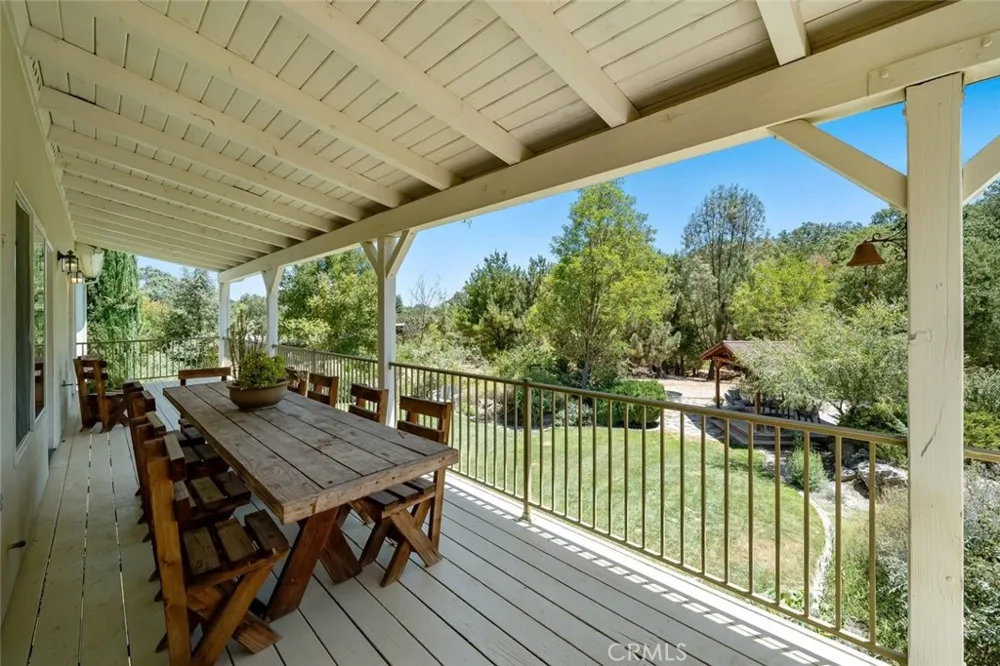 1457 Brambles Court Templeton, CA 93465