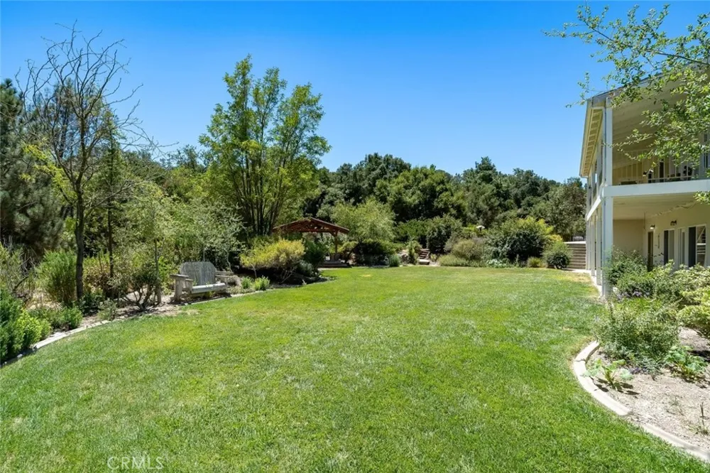 1457 Brambles Court Templeton, CA 93465