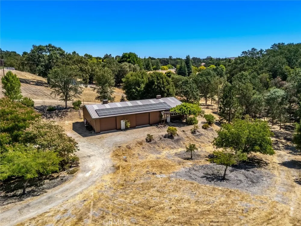 1457 Brambles Court Templeton, CA 93465