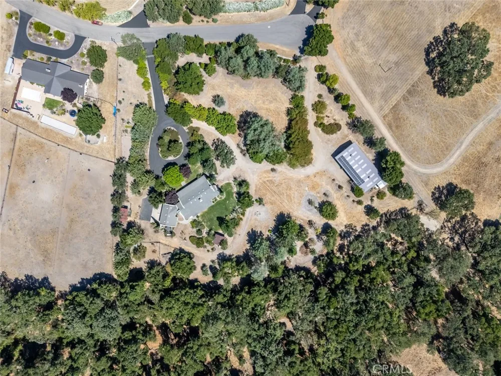 1457 Brambles Court Templeton, CA 93465