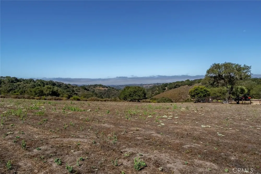 3675 Camino Purisima Arroyo Grande, CA 93420