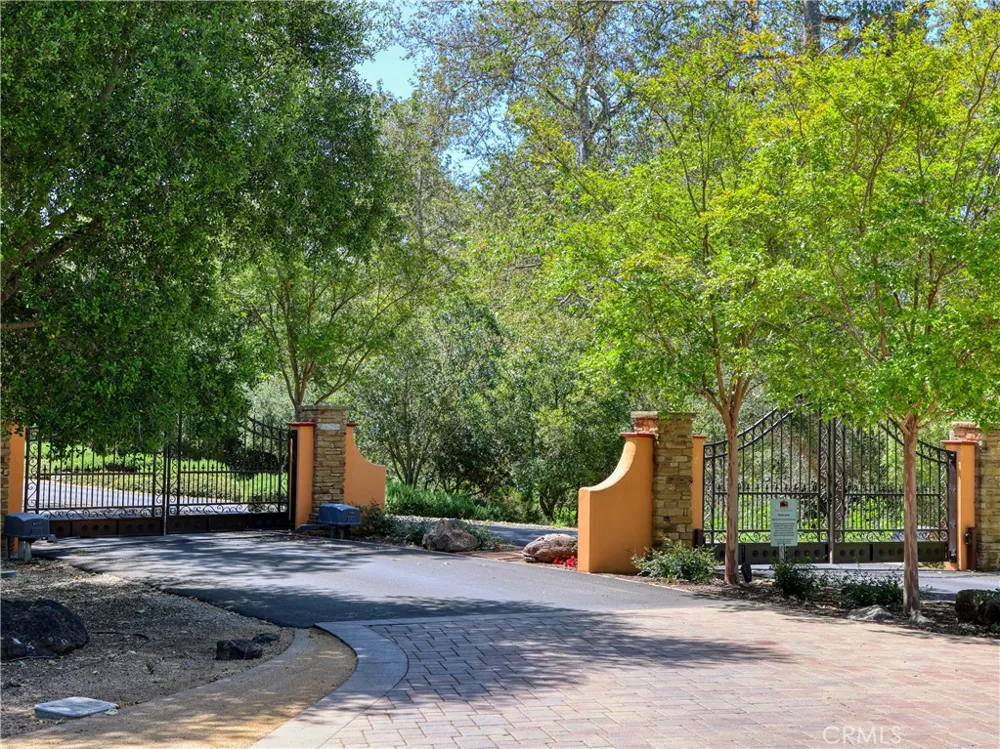 3675 Camino Purisima Arroyo Grande, CA 93420