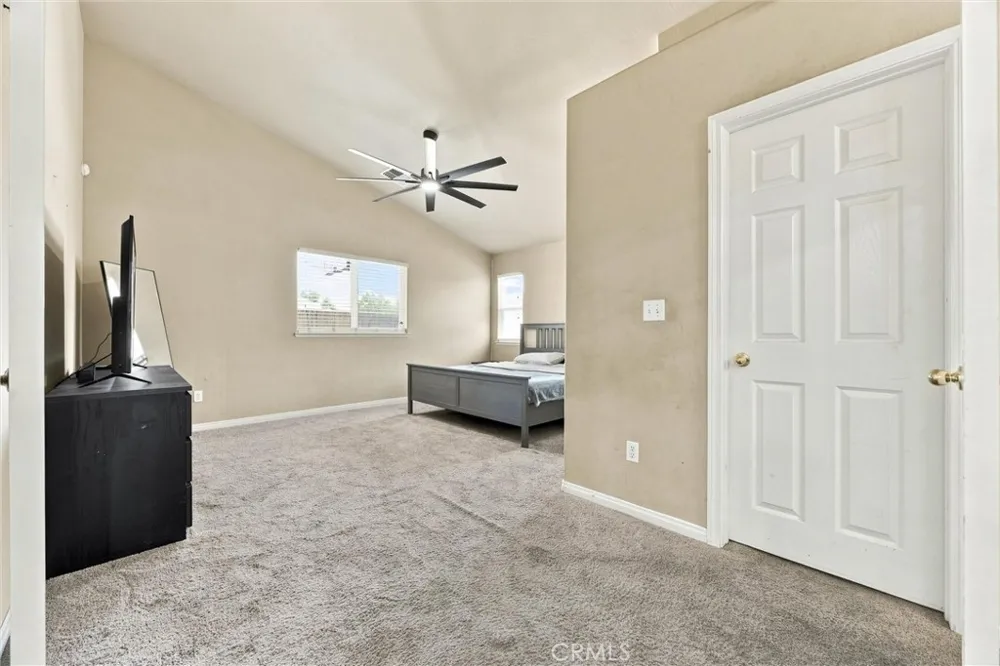 2303 Trentino Bakersfield, CA 93313