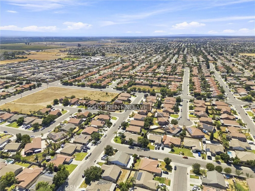 2303 Trentino Bakersfield, CA 93313