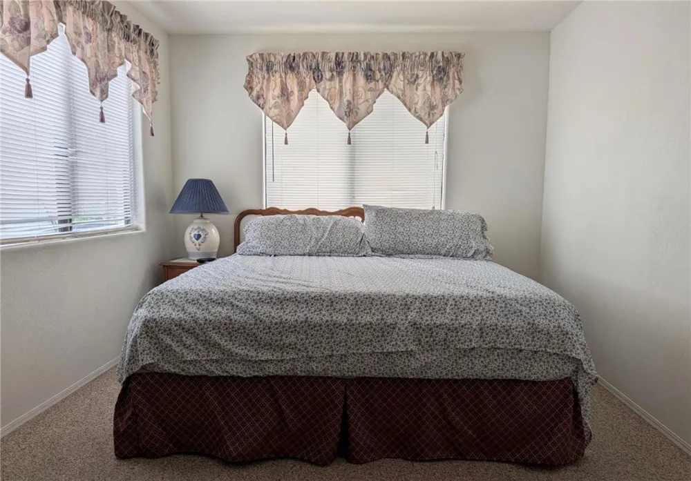 296 8th Grover Beach, CA 93433